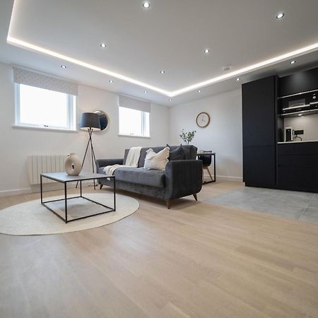 One And Two Bedroom Apartments Near Holloway Train Station By Belvilla Londres Exterior foto